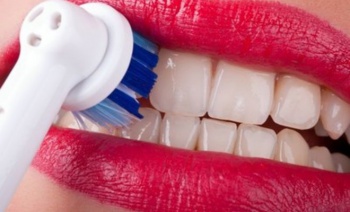 Фото к статье Выбор электрической зубной щетки 1.jpg