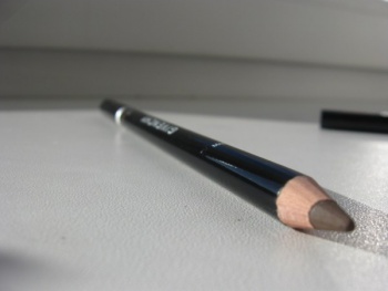 Фото к статье Карандаш для бровей 5.jpg